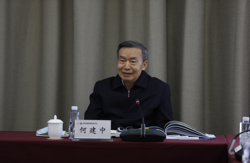 5何建(jian)中(zhong).png